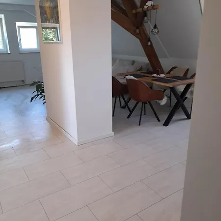 Maisonette Mit Loft Charakter شقة *